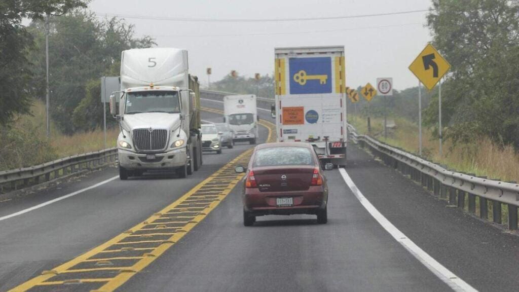 Afectaciones en carreteras de Veracruz por accidentes y mantenimiento 11 de agosto 1 afectaciones en carreteras de veracruz por accidentes y mantenimiento 11 de agos