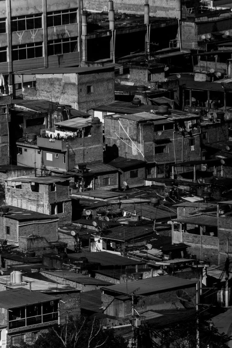 Falanges: aprendizaje y aprehendizaje en una comunidad educativa 3 amplificadas situaciones desigualdad