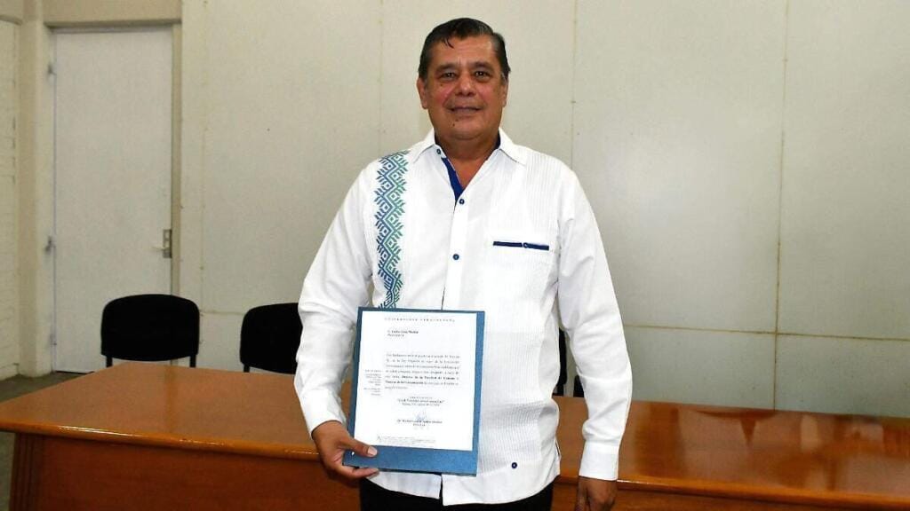 Emilio Ortiz Medina nuevo director de la Facultad de Ciencias de la Comunicación UV 1 emilio ortiz medina nuevo director de la facultad de ciencias de la comunicacion