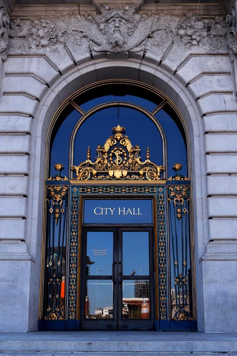 citizens recently city hall