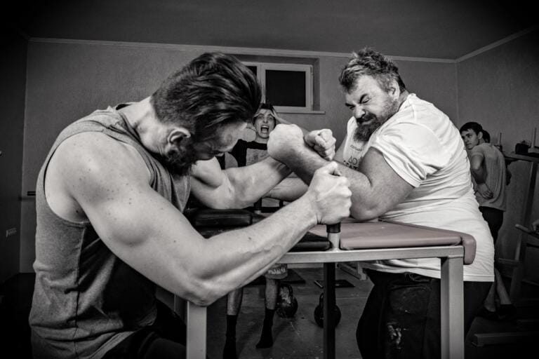 marcado tensiones confrontaciones